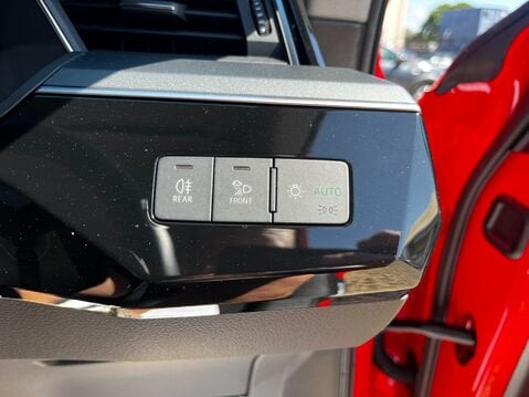 Audi E-Tron QUATTRO TECHNIK 43