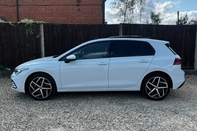 Volkswagen Golf LIFE TSI