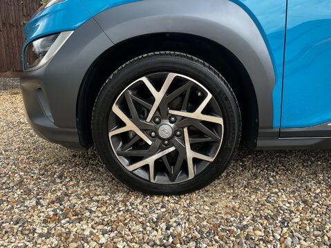 Hyundai KONA GDI PREMIUM 15