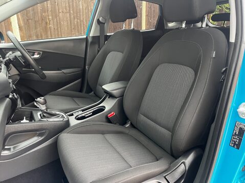 Hyundai KONA GDI PREMIUM 21