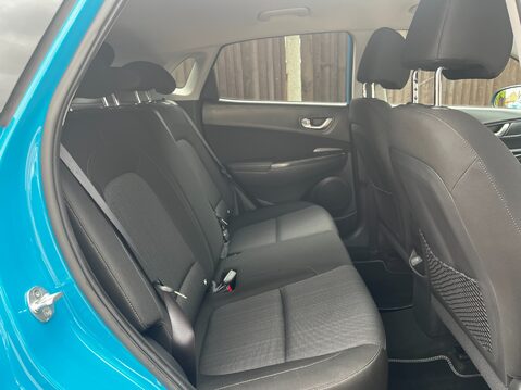 Hyundai KONA GDI PREMIUM 28