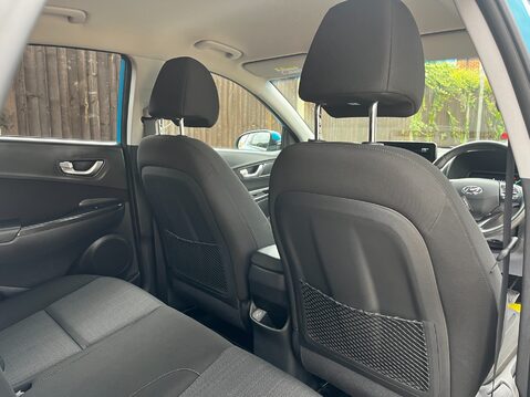 Hyundai KONA GDI PREMIUM 29