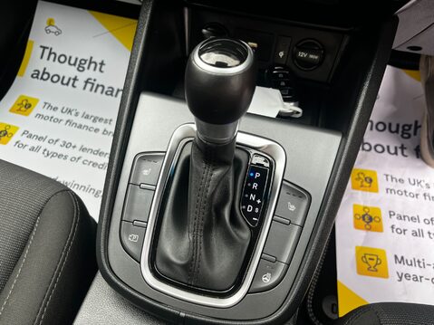 Hyundai KONA GDI PREMIUM 39