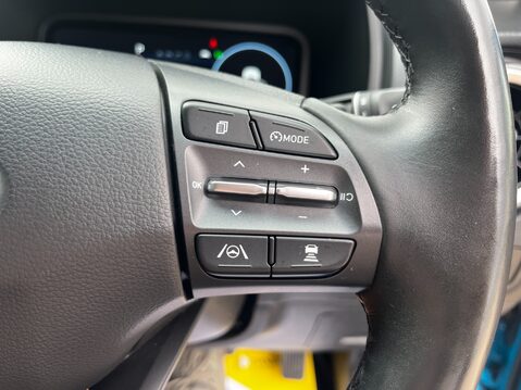 Hyundai KONA GDI PREMIUM 44
