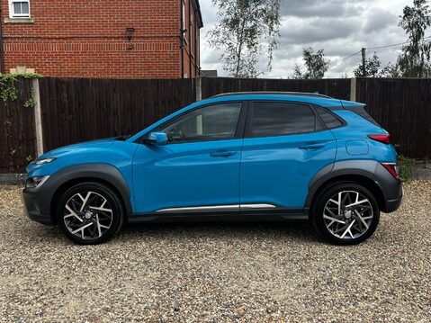 Hyundai KONA GDI PREMIUM 6