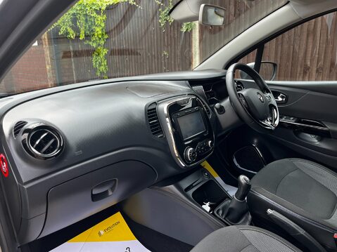 Renault Captur DYNAMIQUE MEDIANAV ENERGY DCI S/S 24