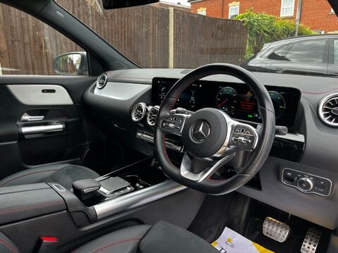 Mercedes-Benz EQA EQA 250 AMG LINE 24