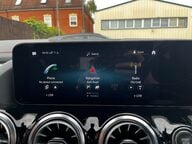 Mercedes-Benz EQA EQA 250 AMG LINE 35