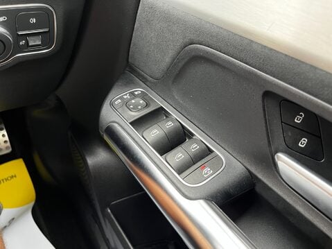 Mercedes-Benz EQA EQA 250 AMG LINE 42