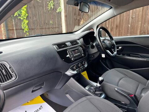 Kia Rio SR7 20