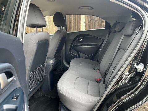 Kia Rio SR7 25