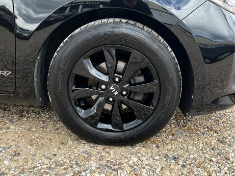 Kia Rio SR7 17