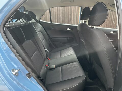 Kia Picanto 3 28