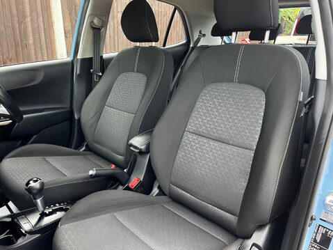 Kia Picanto 3 21