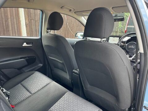 Kia Picanto 3 29