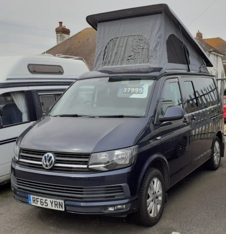 Volkswagen Transporter T30 SK Conversion Elevated Roof 2015 2