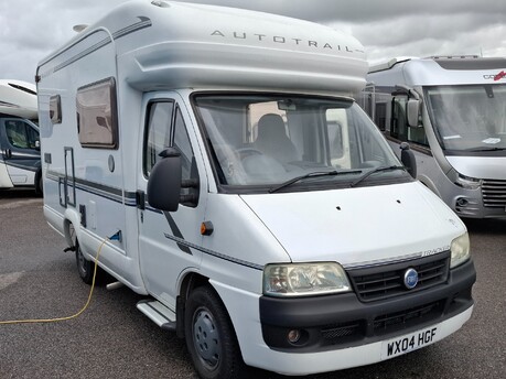 Auto-Trail Tracker SE 2004