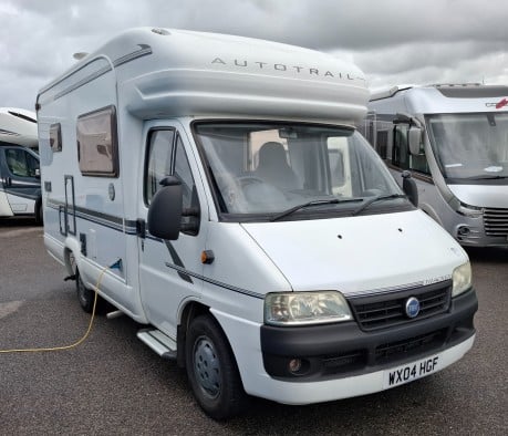 Auto-Trail Tracker SE 2004 1