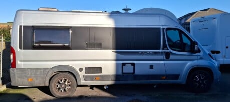 Auto-Trail V-Line 635 SE S-A 2017 AUTO 2