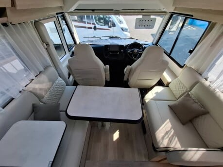Rapido 8096DF 2024 AUTO 31