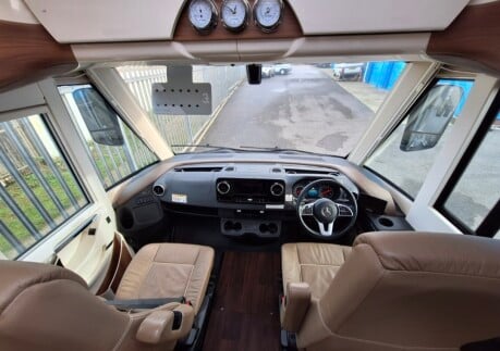 Carthago E-line Chic i51 QB AUTO 15