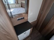 Swift Bessacarr 584 Auto Dinette 21