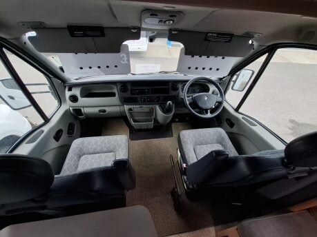Renault Master Mooveo C647 10