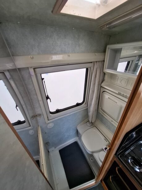 Auto-Sleepers Executive 1999 Deposit Taken 23