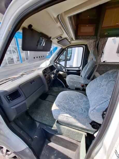 Auto-Sleepers Executive 1999 Deposit Taken 6