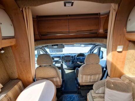 Auto-Trail Chieftain SE 2007 LO-LINE 21