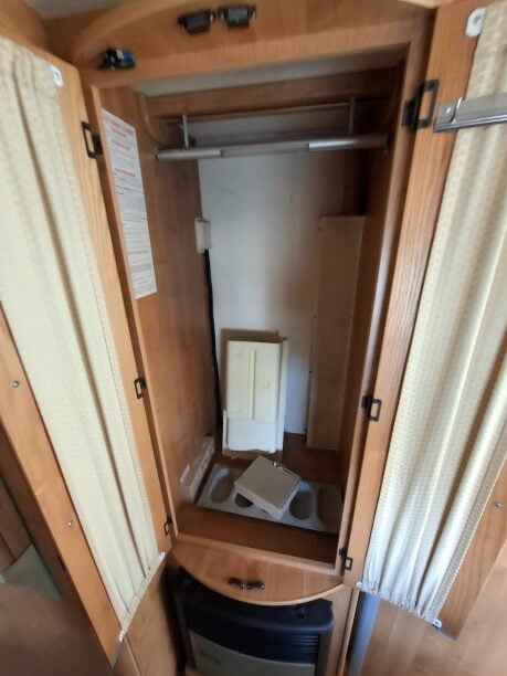 Auto-Trail Chieftain SE 2007 LO-LINE 23