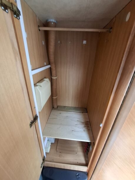 Auto-Sleepers Vivanti V4 2002 19