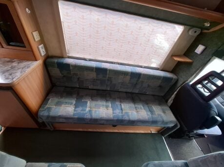 Auto-Sleepers Vivanti V4 2002 12