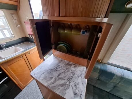 Auto-Sleepers Vivanti V4 2002 14