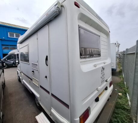 Auto-Sleepers Vivanti V4 2002 5