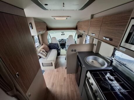 Swift Edge 464 2020 15