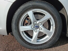 Volvo V60 T4 BUSINESS EDITION LUX 16