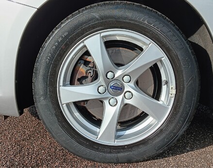 Volvo V60 T4 BUSINESS EDITION LUX 16
