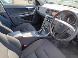 Volvo V60 T4 BUSINESS EDITION LUX 17