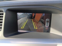 Volvo V60 T4 BUSINESS EDITION LUX 28