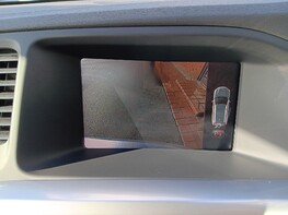 Volvo V60 T4 BUSINESS EDITION LUX 29