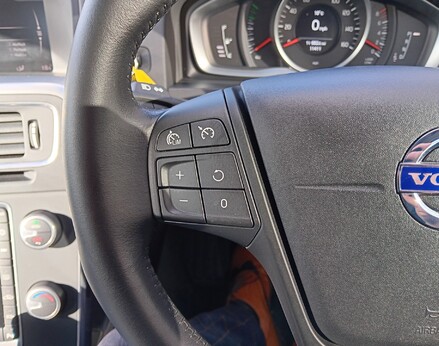 Volvo V60 T4 BUSINESS EDITION LUX 35