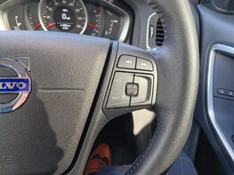 Volvo V60 T4 BUSINESS EDITION LUX 36