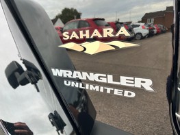 Jeep Wrangler SAHARA UNLIMITED CRD 55
