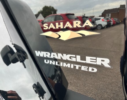 Jeep Wrangler SAHARA UNLIMITED CRD 55