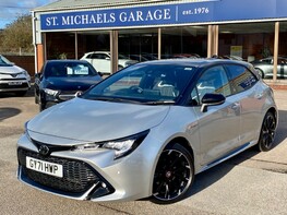 Toyota Corolla GR SPORT 1