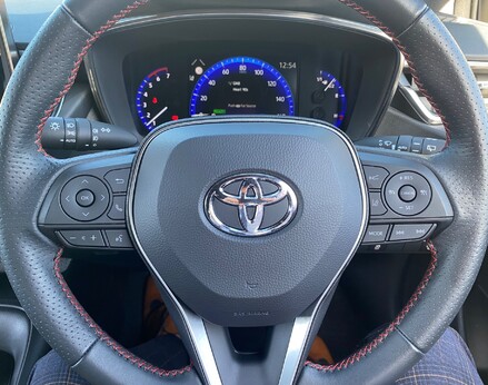 Toyota Corolla GR SPORT 19