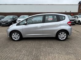 Honda Jazz I-VTEC ES 11