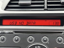 Honda Jazz I-VTEC ES 24