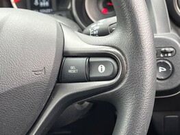 Honda Jazz I-VTEC ES 34